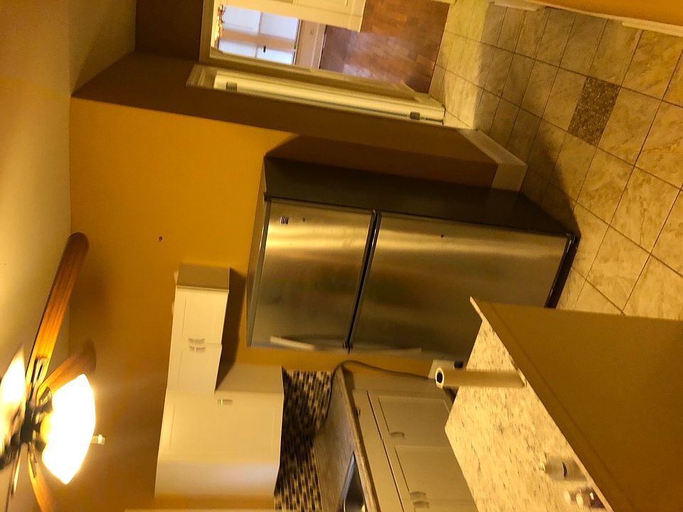 2nd image of 7937 S Ellis Ave
