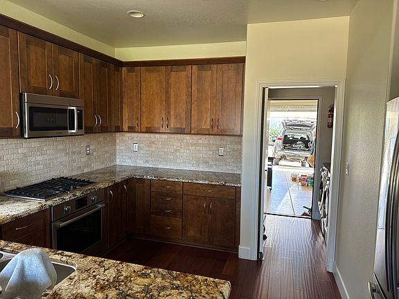 2nd image of 5092 Sea Mist Ct