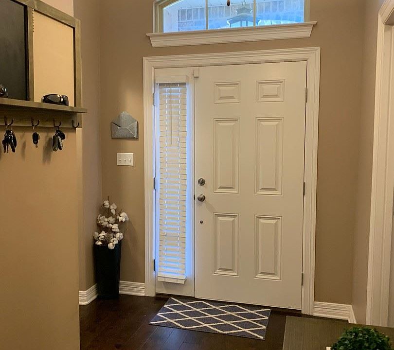 1st image of 3693 Sabine Pass Dr