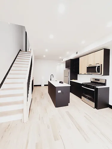 29 Claremont Ave Photo 1