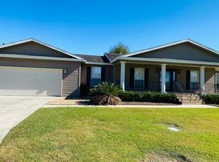 304 Credeur Rd, Scott, LA 70583