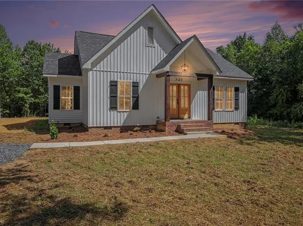 281 Settlement Loop, Stoneville, NC 27048