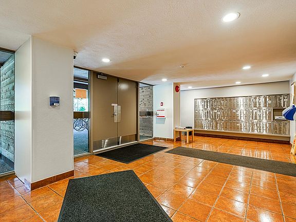 5th image of 4363 Halifax St #221