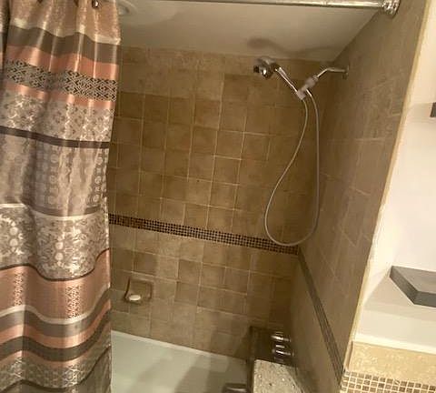2nd image of 1950 N Andrews Ave APT 206D
