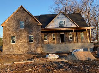 4187 Ironwood Dr, Greenbrier, TN 37073