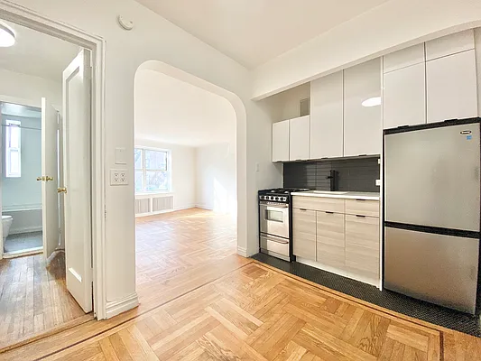 Rented by Corcoran | media 1