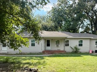 1423 Sunset Cir, Clarksdale, MS 38614
