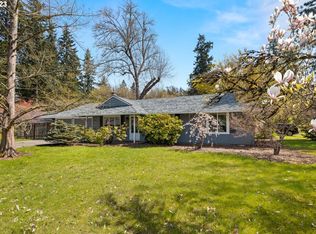 18314 Fernbrook Ct, Lake Oswego, OR 97035