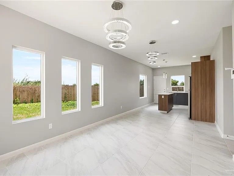 3912 Las Vistas Ln #1 — Photo 3