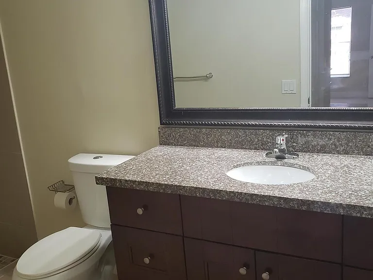 1448 Waterway Cove Dr — Photo 17