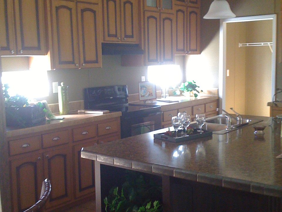 1st image of 5150 Marina Dr