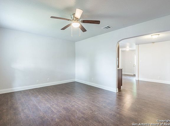 4th image of 1527 W Hermosa Dr