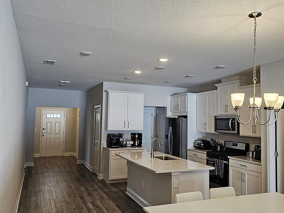 5th image of 12095 KEARNEY Street
