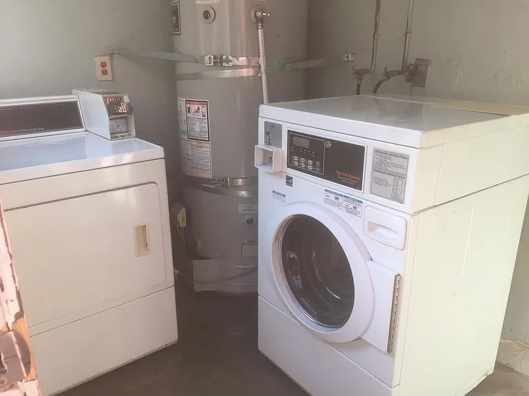 4632 Canoga St — Photo 17