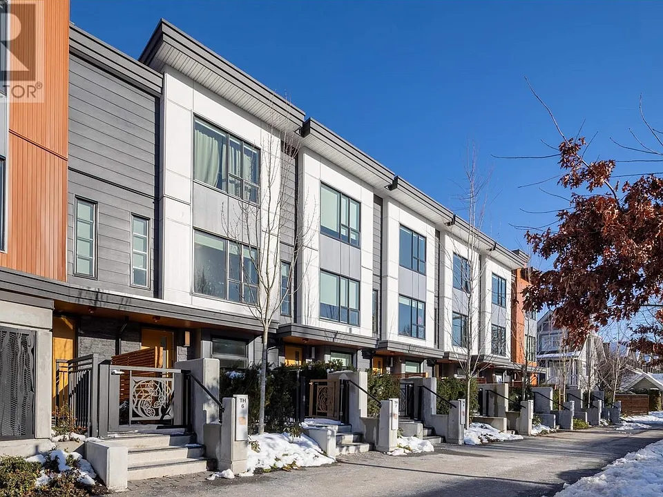2728 Acadia Rd #Townhouse 27