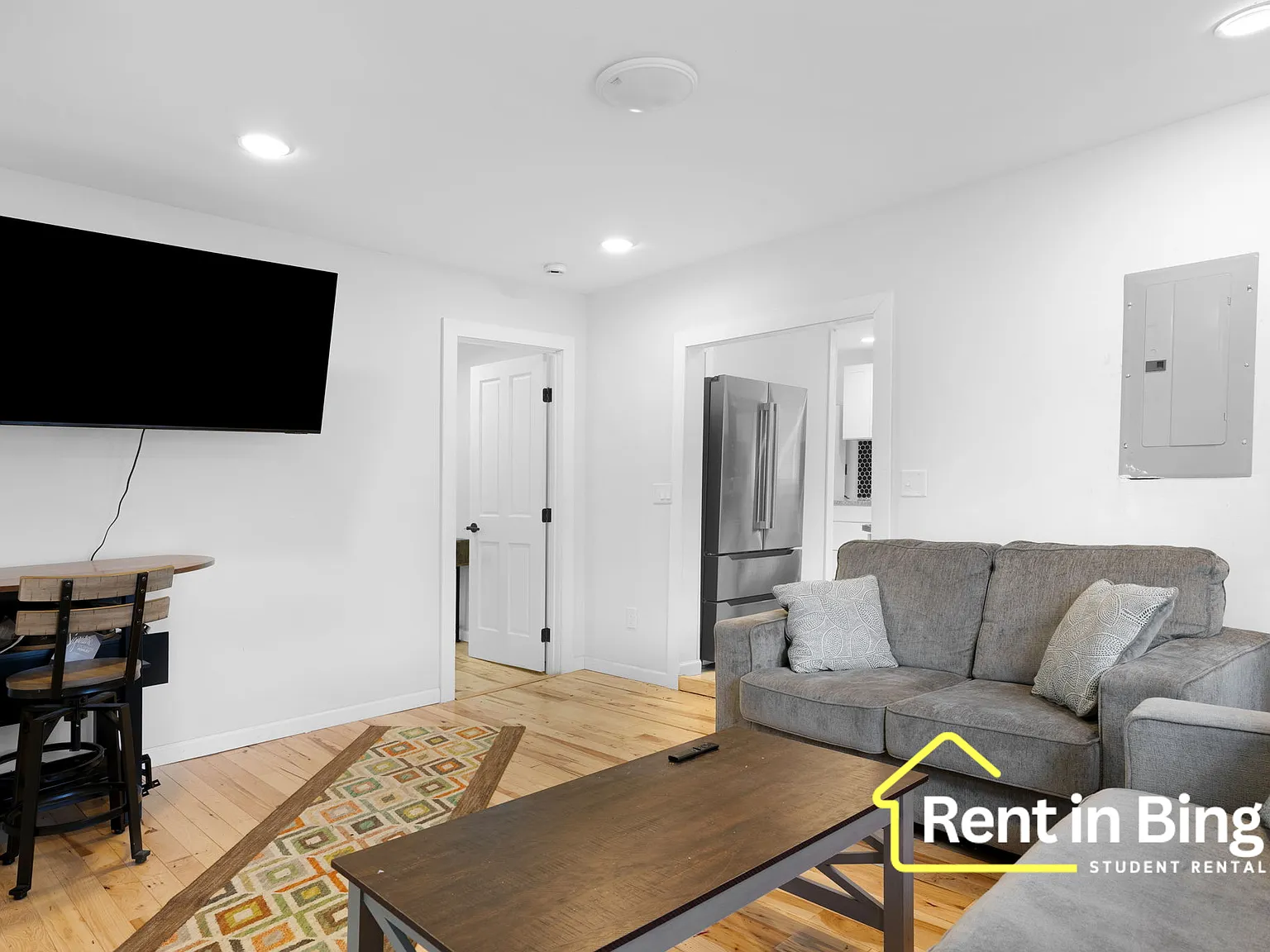 38 Seminary Ave — Photo 2