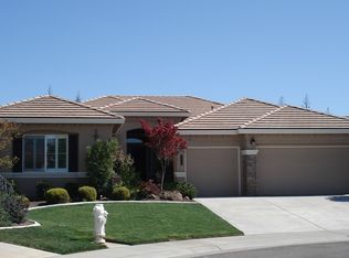 3233 Bridlevail Ct, Elk Grove, CA