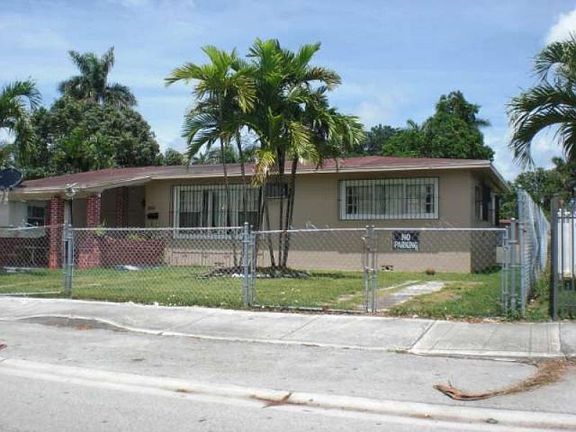 2nd image of 2711 NW 21st Ave