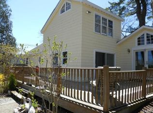2 Beech St, Trumbull, CT 06611