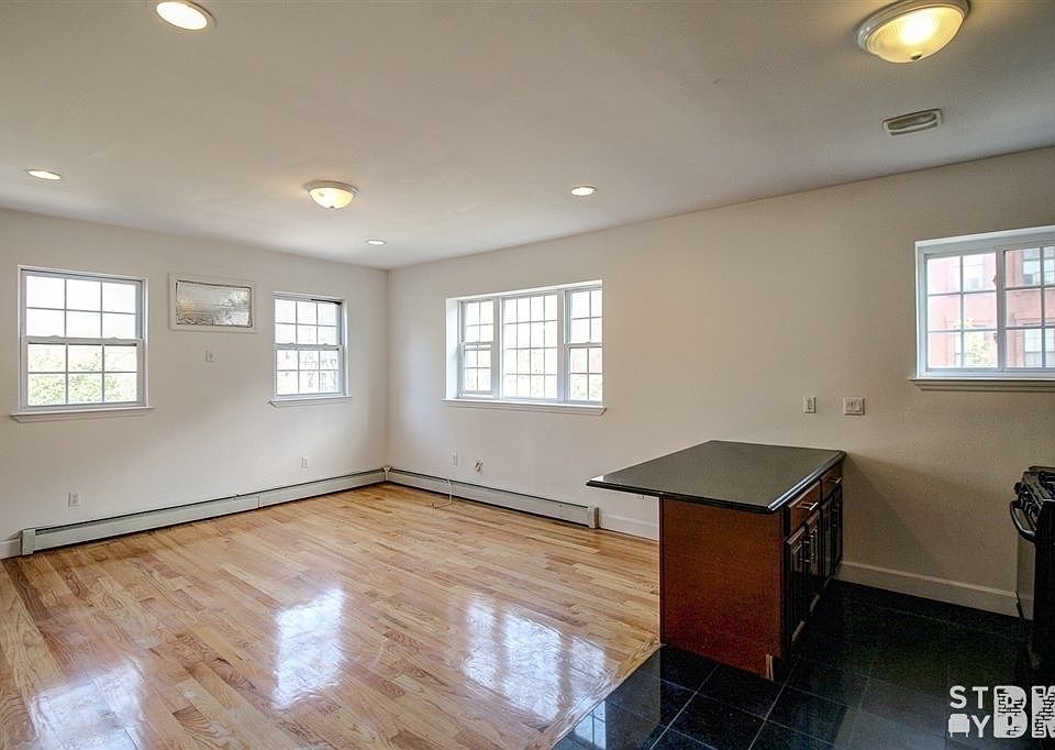 1st image of 330 Clifton Pl #1LL