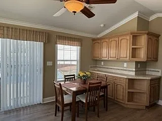 1 bed, 1.0 bath, 464 sqft, $1,550 — Photo 4