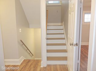 3363 Henderson Rd, Cleveland Heights, OH 44112