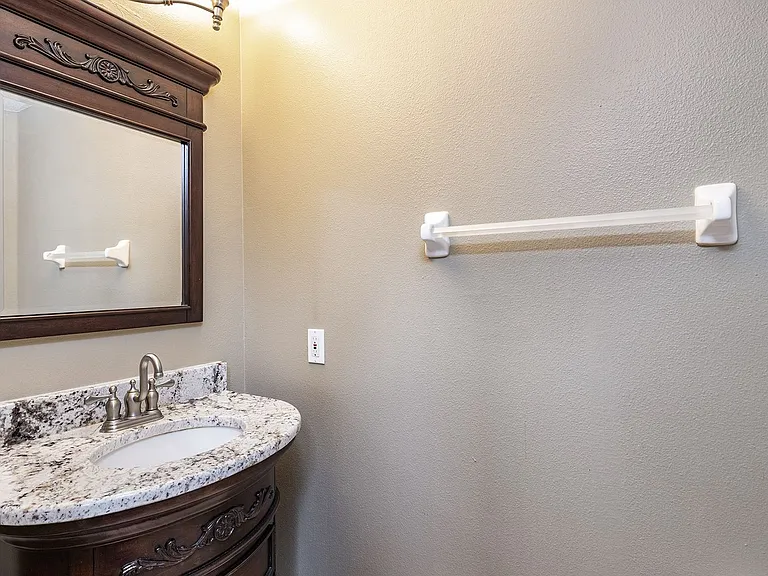 11328 Misty Isle Ln — Photo 13