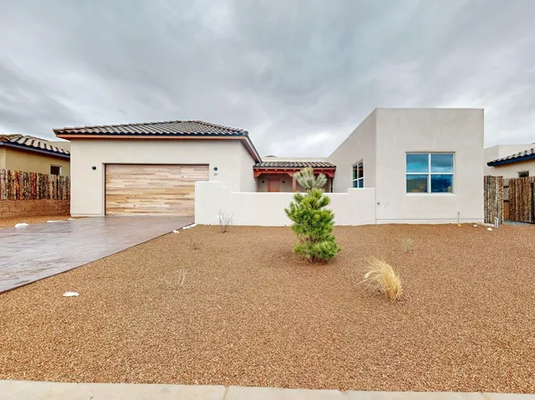 30 La Pradera, Santa Fe, NM 87508