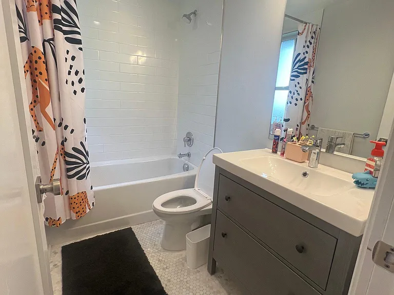12 Plymouth Rd — Photo 12