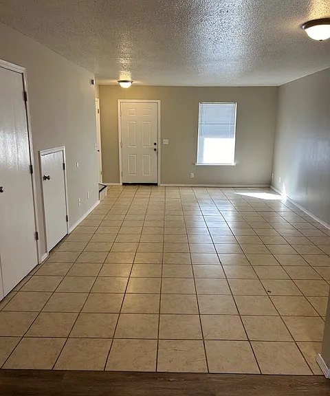 2200 Kim Ave #A — Photo 2