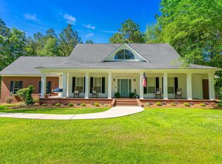 25 W Temple Rd, Petal, MS 39465