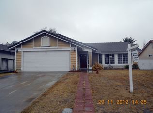 2564 W Sunrise Dr, Rialto, CA 92377