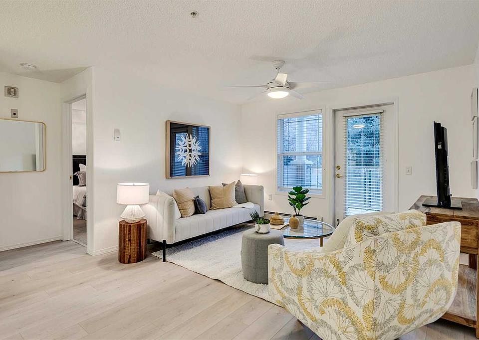 3219 Millrise Point SW Calgary, AB, T2Y3W4 Apartments for Rent Zillow