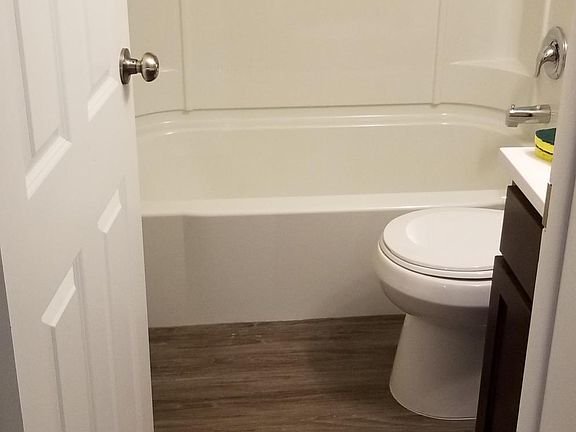 3rd image of 3332 Hennepin Ave S #305