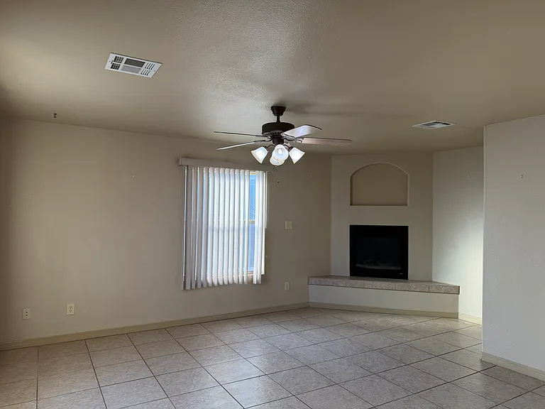 3501 Paroquia St — Photo 9