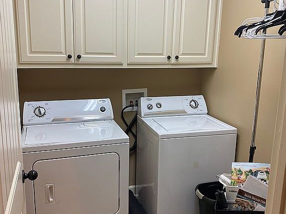 3rd image of 512 Wycliffe Dr