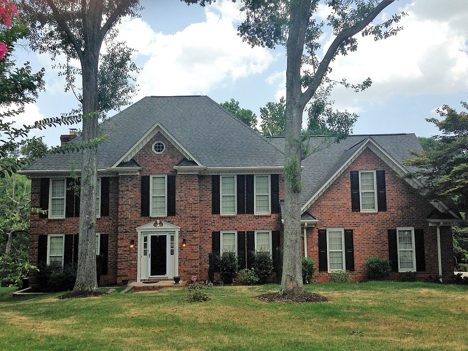 1st image of 205 Michaux Ct