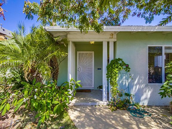 5th image of 4678 Santa Cruz Ave