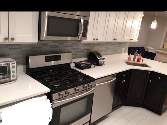 4th image of 3419 W Hollywood Ave
