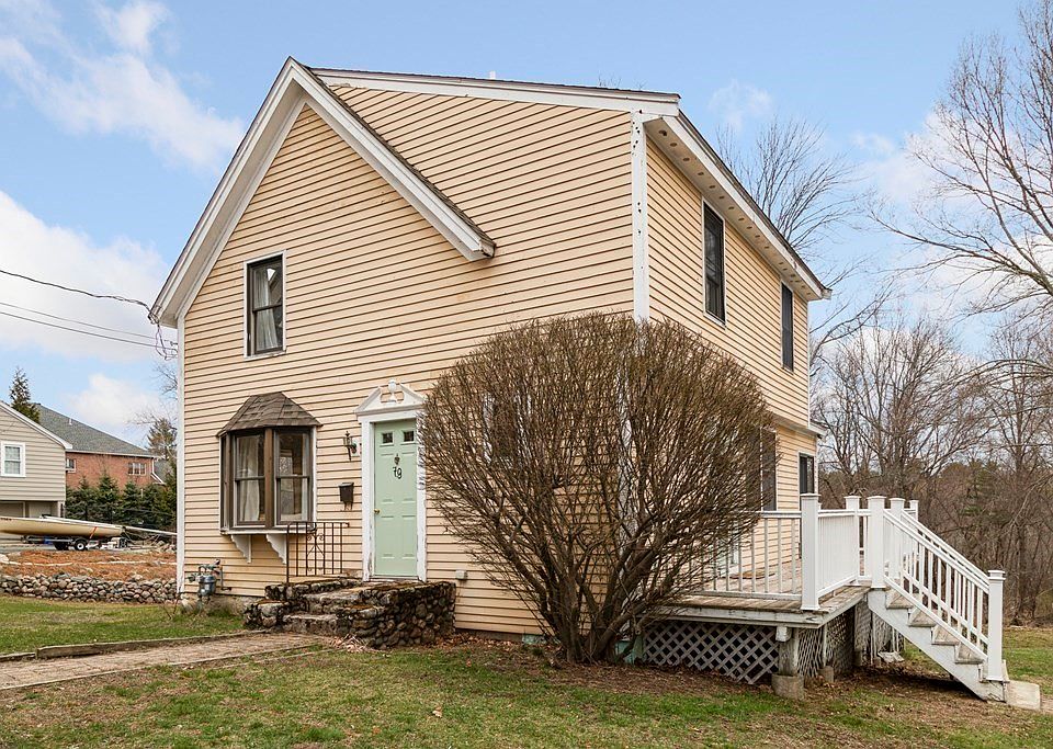 79 Chestnut St, Lynnfield, MA 01940 Zillow