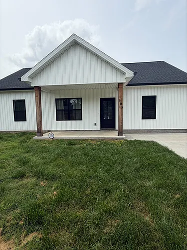 605 Colonette Dr Photo 1
