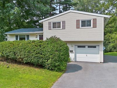 187 Blackberry Rd, Liverpool, NY, 13090