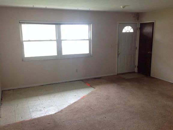 5th image of 11964 Wincanton Dr