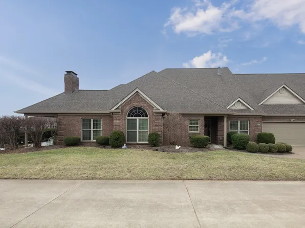 1585 Pine Needles Ln #2204, Lexington, KY 40513