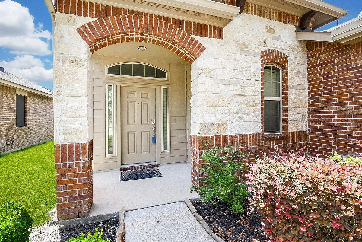 Building Photo - 2106 Harmon Crest Ct