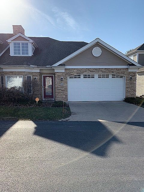 1st image of 24 Bristol Ln