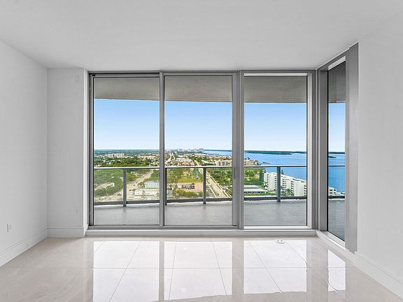 5th image of 220 Lake Shore Drive #2005