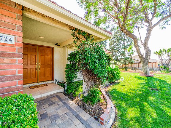 3rd image of 1724 Alder Wood Pl