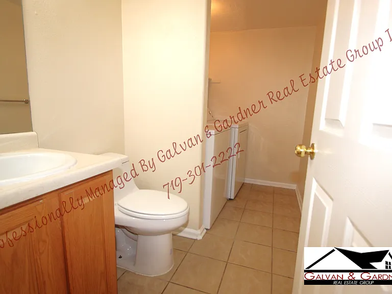 4230 Kyle Ln — Photo 11
