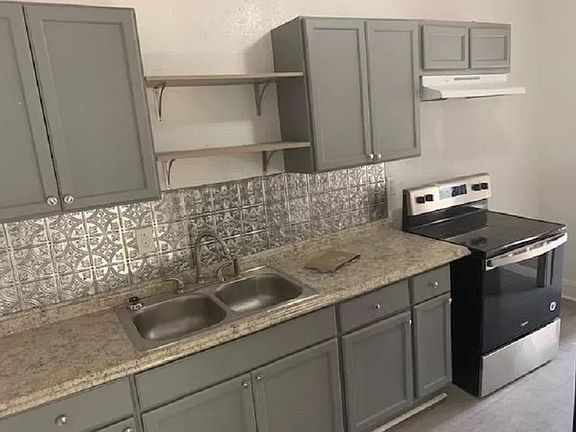 4th image of 4419 Independence Ave Floor 1W